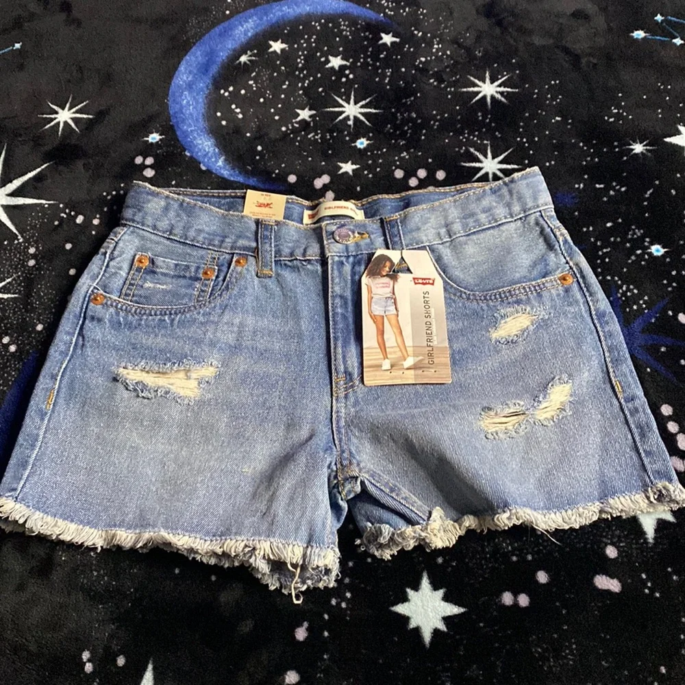 LEVI’S GIRLFRIEND SHORT size 14 regular #352 - Picture 1 of 10
